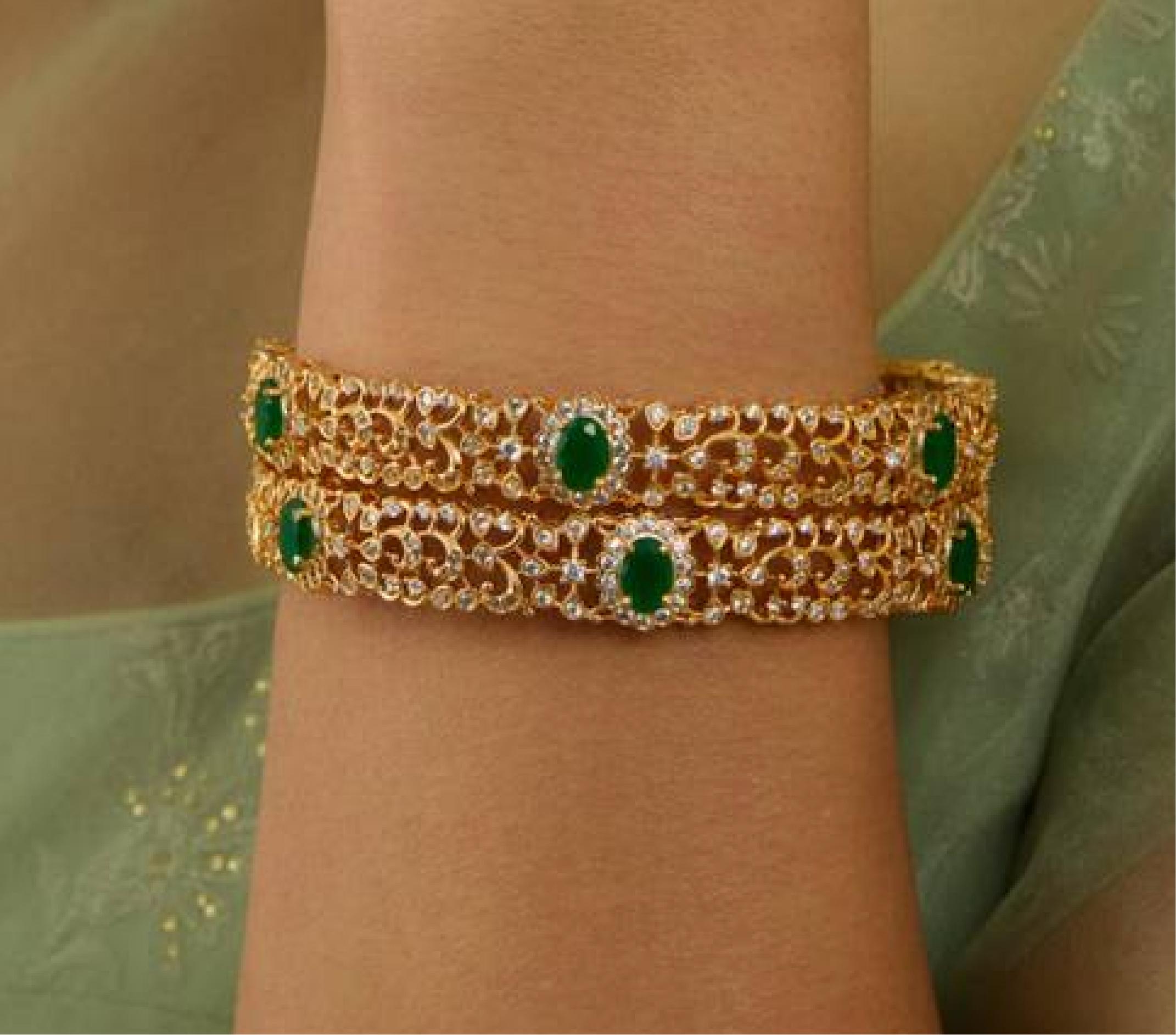  Bangles