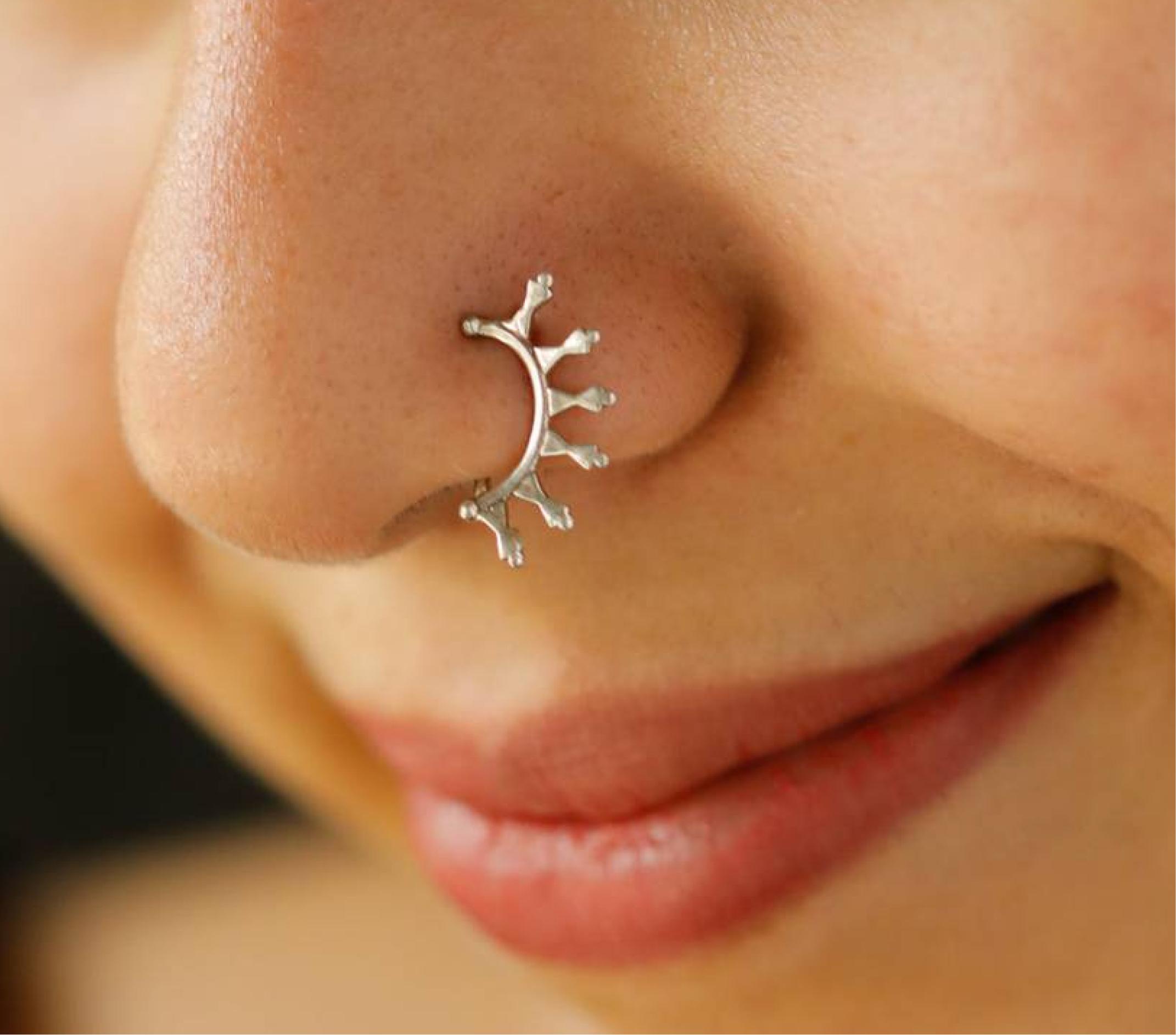  Nose Pin