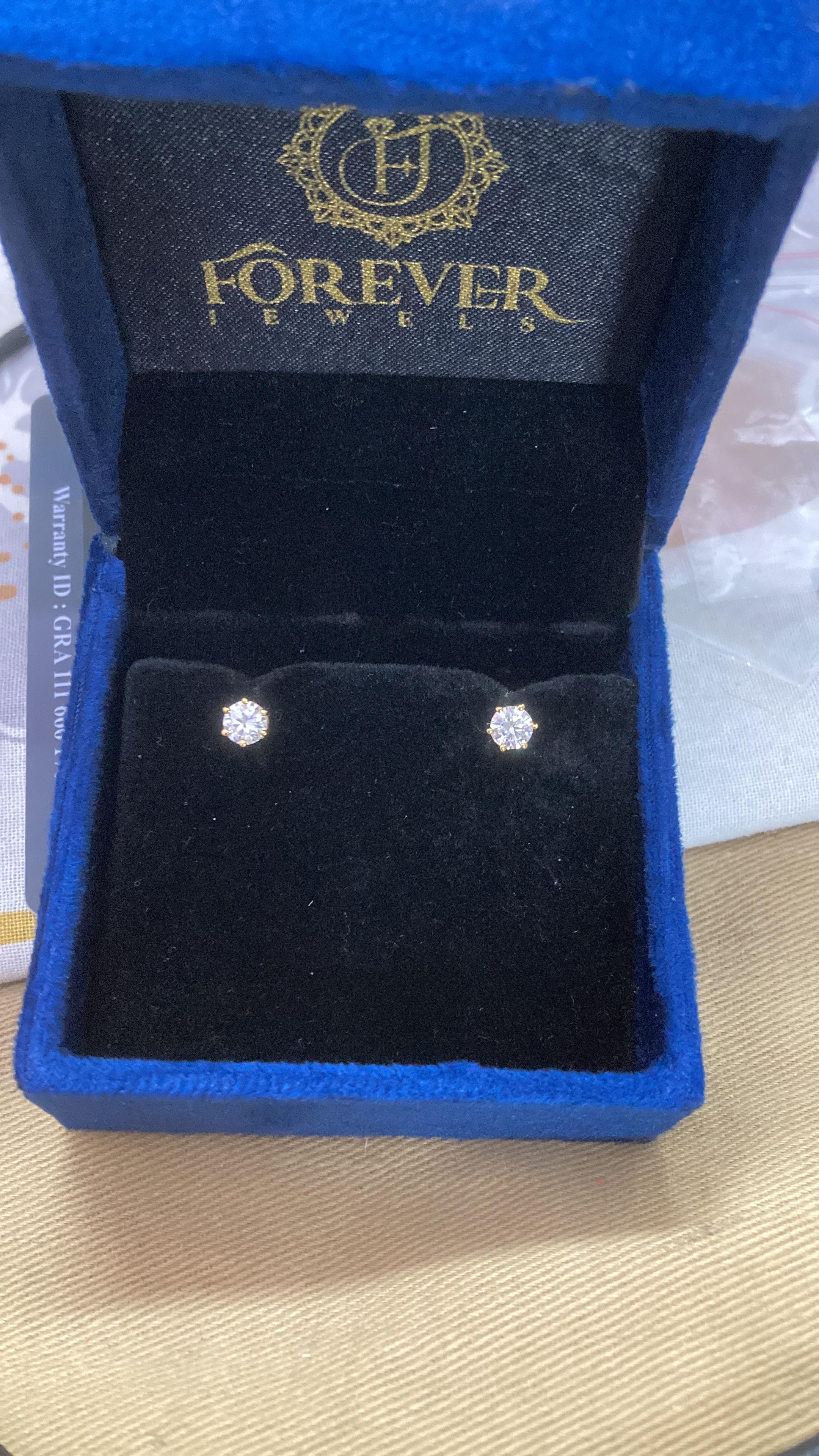 Round Natural Moissanite Women'S 6 Prong Solitaire Stud Earrings 14K Gold Plated