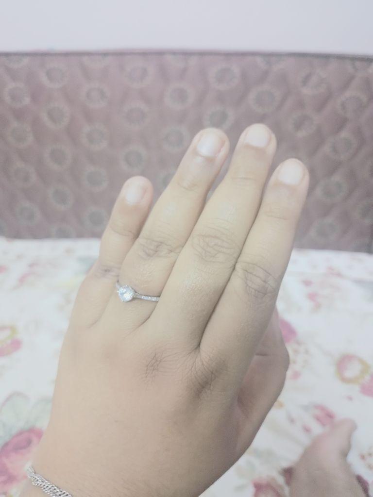 925 Sterling Silver Classic Solitaire Ring With Cubic Zirconia Accents